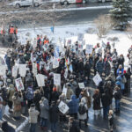 Près de deux cent cinquante personnes ont manifesté pour dénoncer le détournement de fonds de l'aide internationale, crédit photo: Michel Giroux, CSN